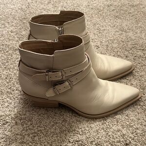 Dolce Vita Boot